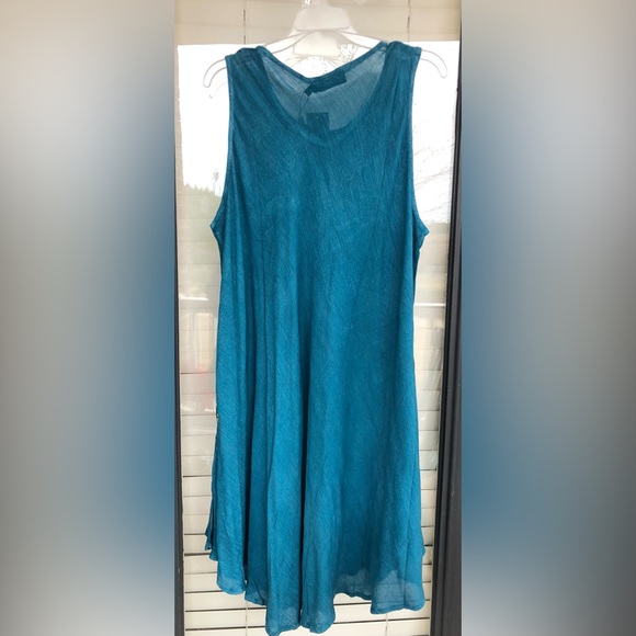 NWT🌸INGEAR🌸 flower printed maxi dress - Picture 4 of 8